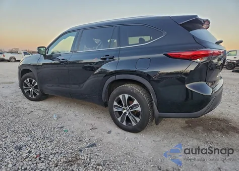 2021 Toyota Highlander Xle из США, поврежденный, VIN 5TDGZRBH2MS559323